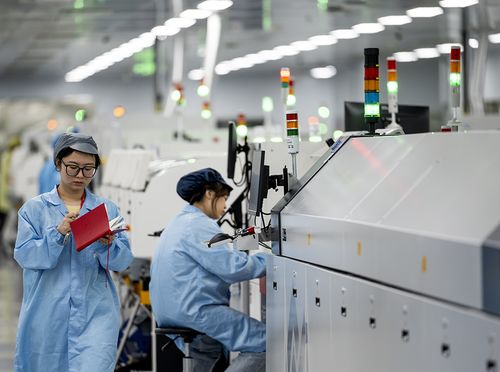 三中全會(huì) 引領(lǐng)數(shù)字經(jīng)濟(jì)轉(zhuǎn)型升級(jí)的新路徑與市場(chǎng)調(diào)查